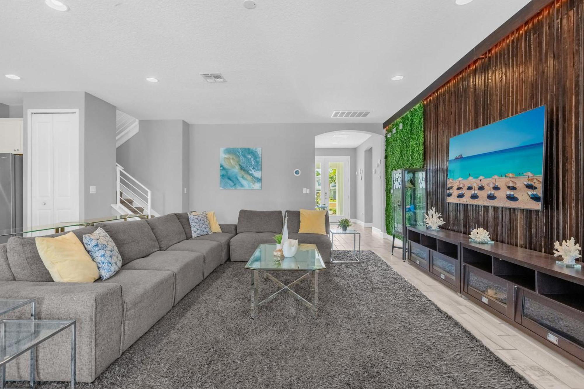 13-bedroom With Pool Hot Tub & Bbq